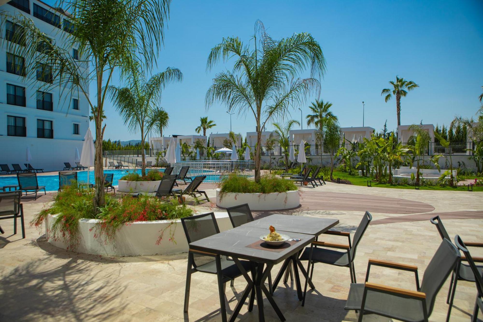 Ramada By Wyndham Dalaman Exterior foto