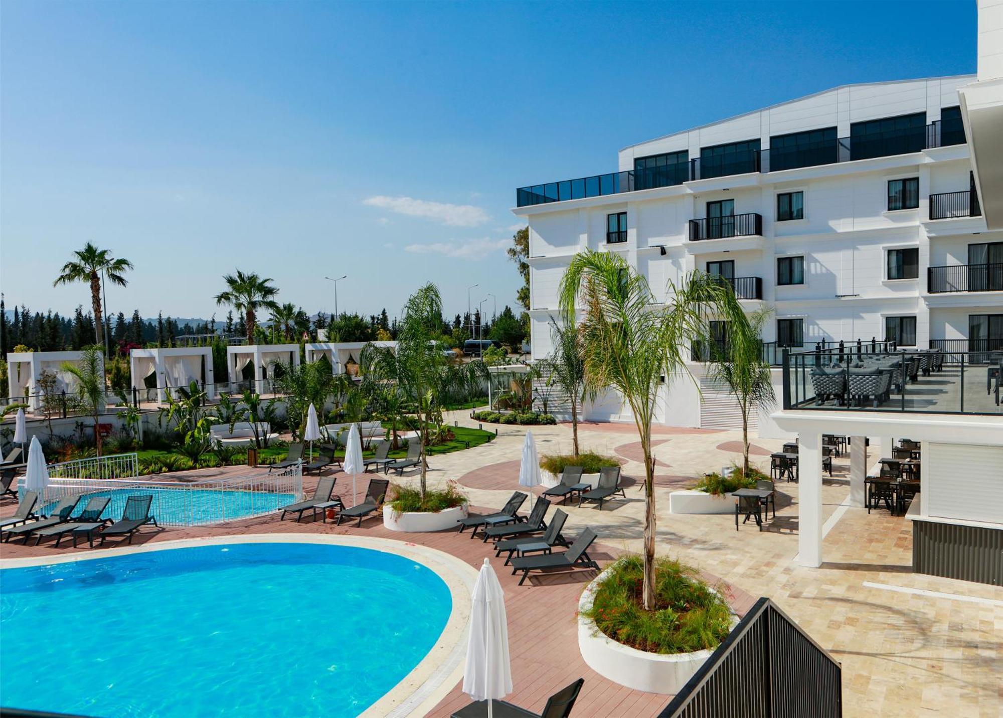 Ramada By Wyndham Dalaman Exterior foto
